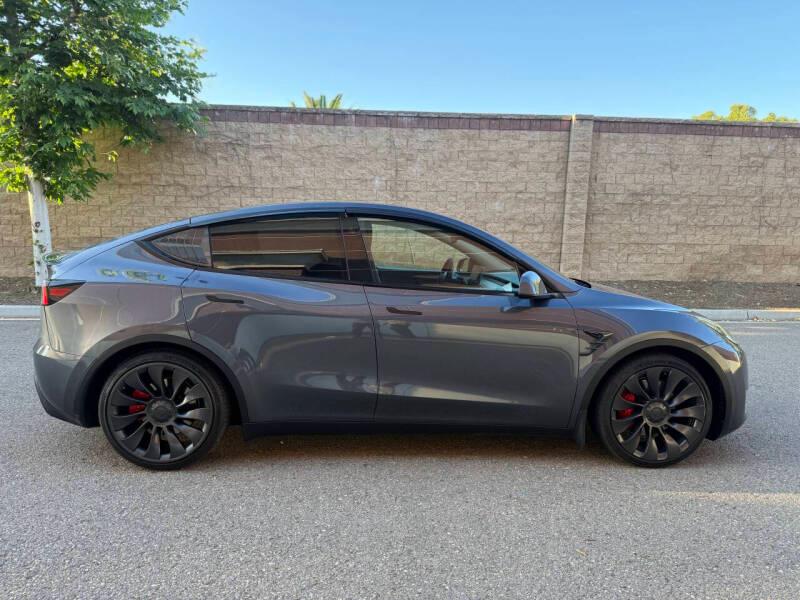 2023 TESLA MODEL Y photo 2