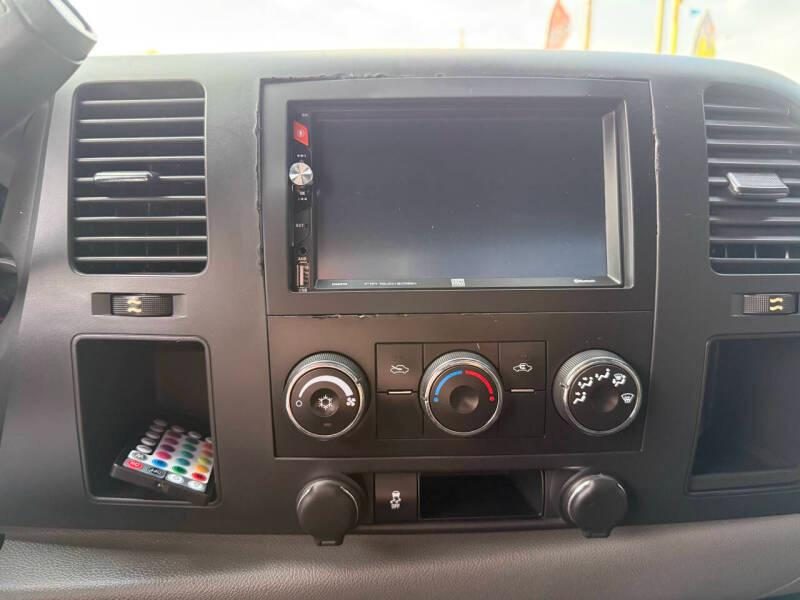 2011 Chevrolet Silverado 1500 photo 5
