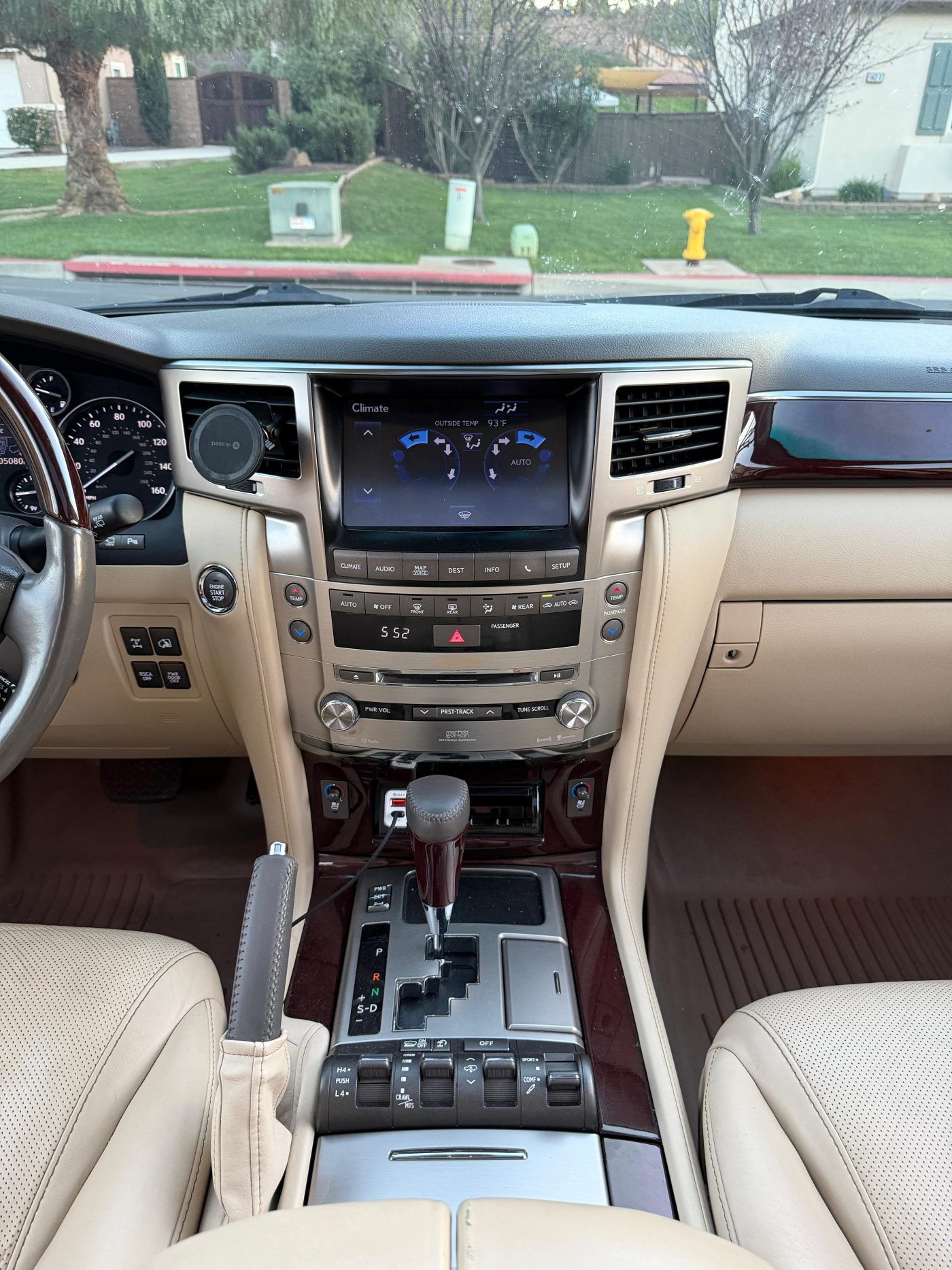 2014 LEXUS LX 570 LUXURY PACKAGE photo 10